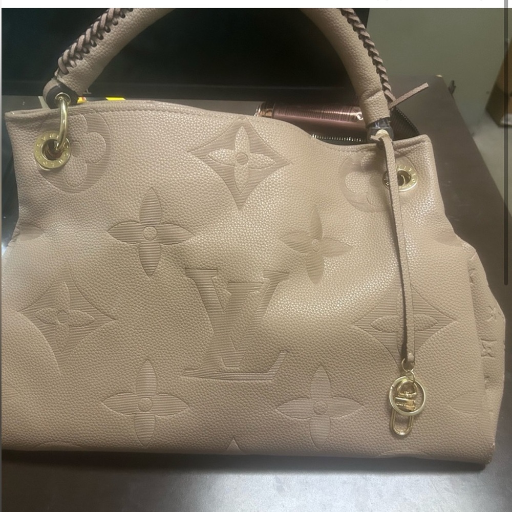 Louis Vuitton Tan Shoulder Bag with Monogram Design
